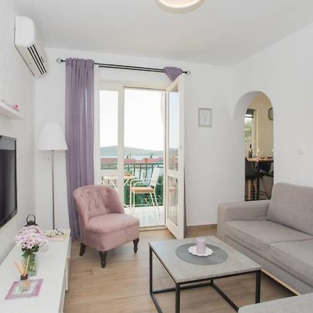 Dalma Residence Apartman Lavandella Zaboric Εξωτερικό φωτογραφία