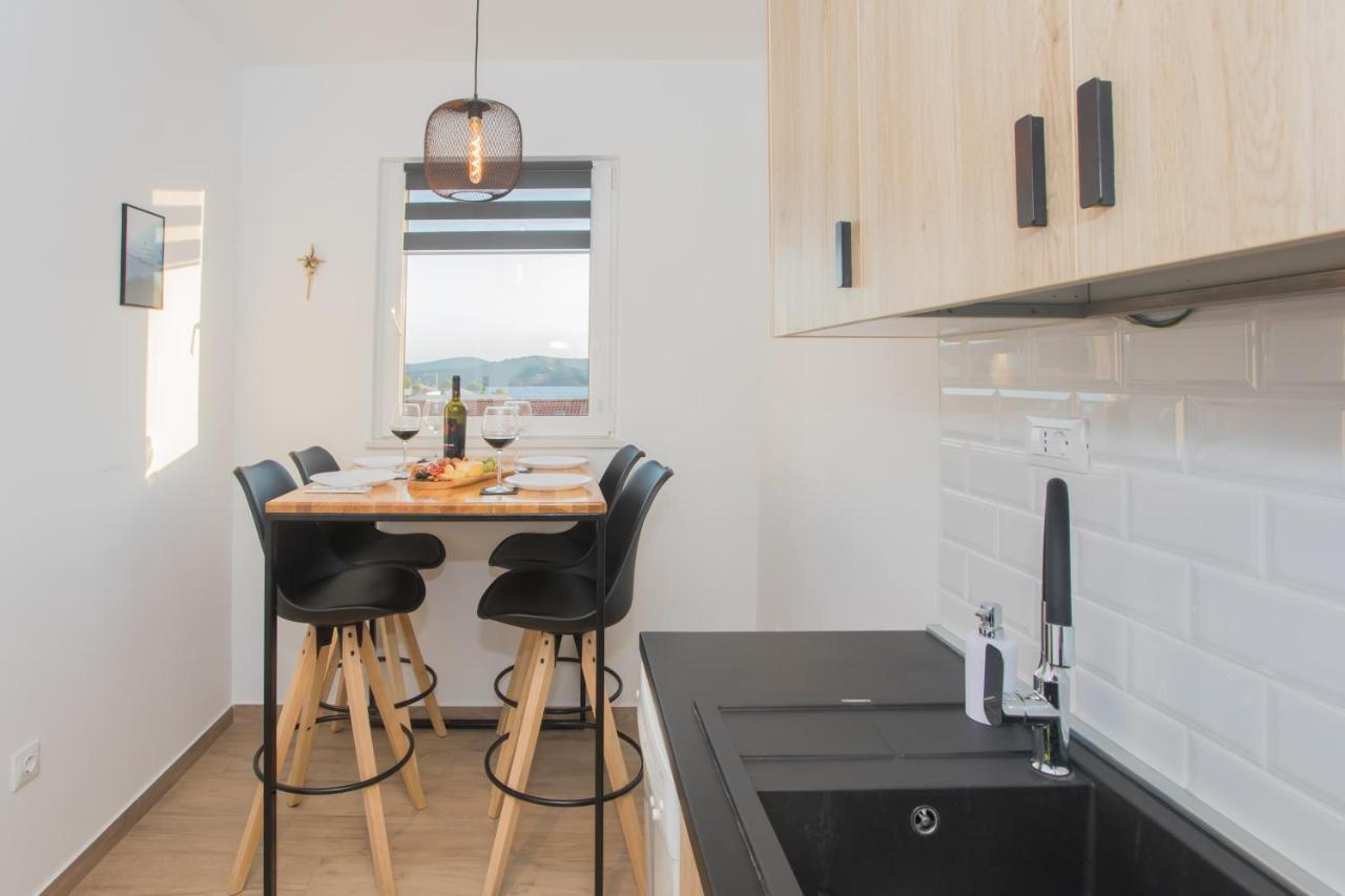 Dalma Residence Apartman Lavandella Zaboric Εξωτερικό φωτογραφία