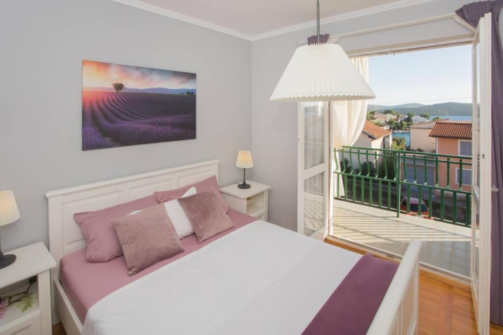 Dalma Residence Apartman Lavandella Zaboric Εξωτερικό φωτογραφία
