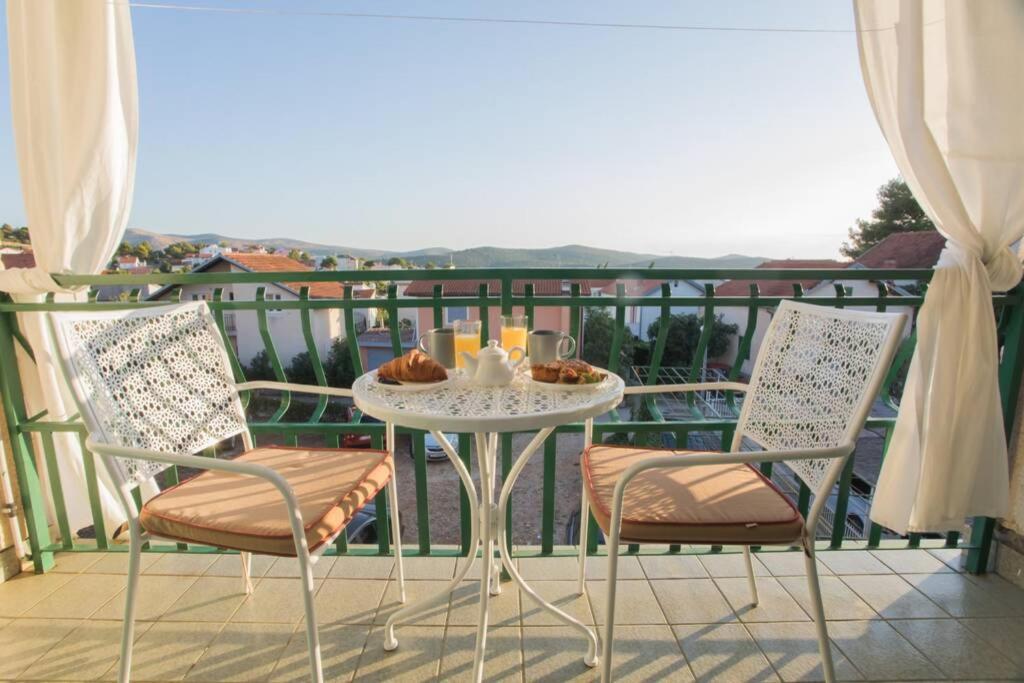Dalma Residence Apartman Lavandella Zaboric Εξωτερικό φωτογραφία